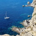 - La Porquerollaise