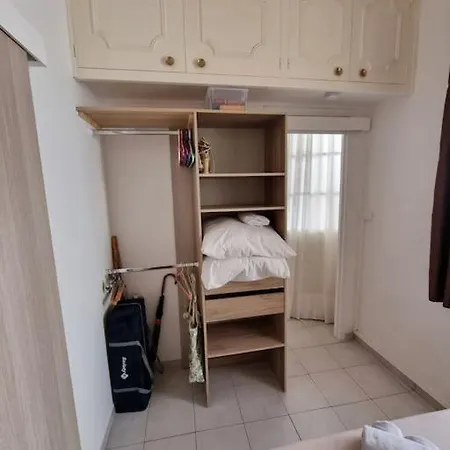 - La Porquerollaise *