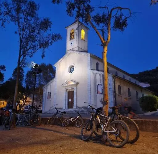 - La Porquerollaise 度假居